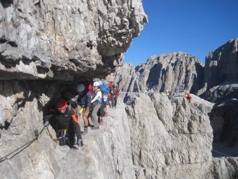 Brenta Bochette Höhenweg: Querung auf Felsbändern