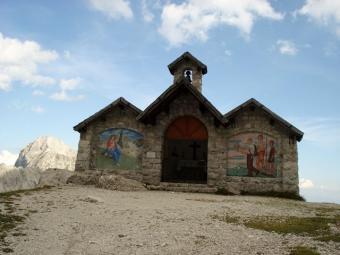 Brenta Bochette Höhenweg: Kapelle am Rifugio Brentei