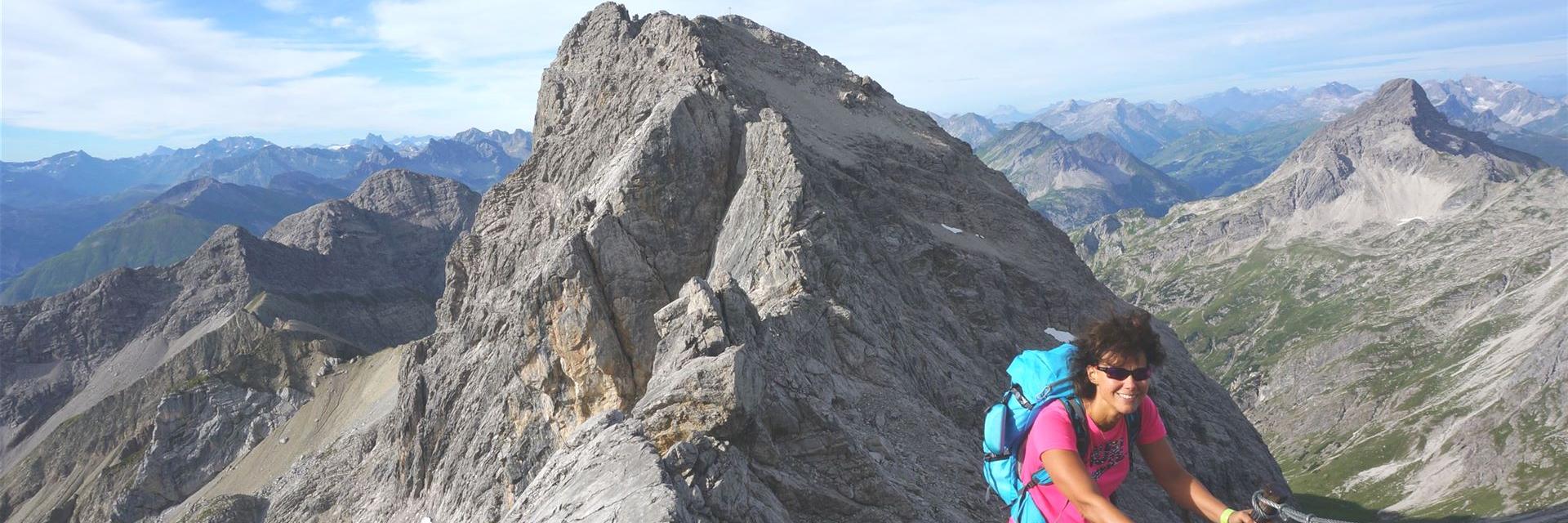 Heilbronner Höhennweg - Bergschule Oberallgäu:  Oben auf der Leiter