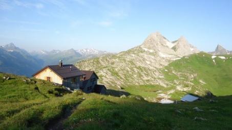 Lechtaler Alpen Durchquerung: Alpines Wandern