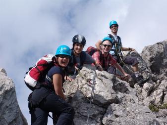 Basiskurs Bergsteigen und Klettern: Gruppenausbildung