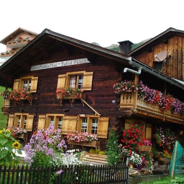 Der Walserweg: Walserhaus