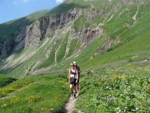 E5 Alpenüberquerung Bergschule Oberallgäu: Kessel unter Kemptner Hütte