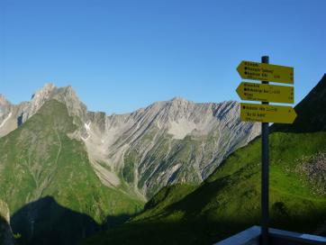 E5 Alpenüberquerung Bergschule Oberallgäu: Start an der Memminger Hütte