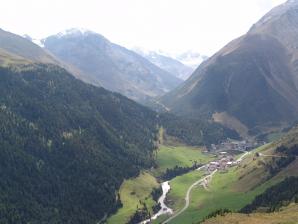 E5 Alpenüberquerung Bergschule Oberallgäu: Panoramaweg Vent - Blick in das Niedertal