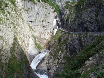 Alpenüberquerung E5 Oberstdorf-Meran: die Simms Wasserfälle